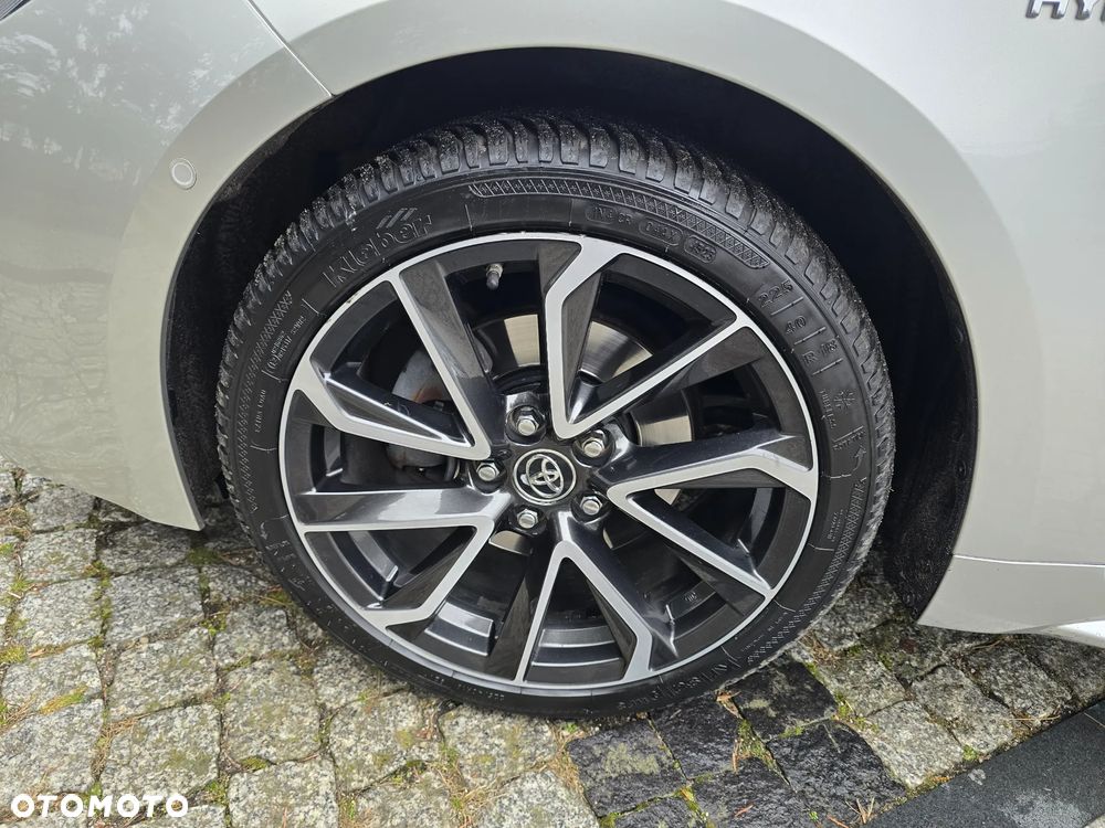 Toyota Corolla 2.0 Hybrid Executive - 5