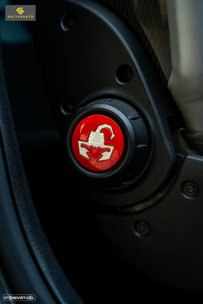 Abarth 595 1.4 T-Jet Competizione - 30