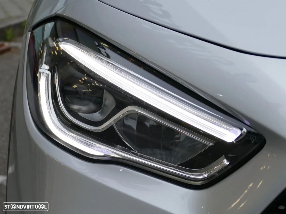 Mercedes-Benz GLA 180 d AMG Line - 9