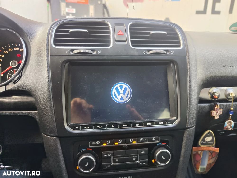 VOLKSWAGEN Golf 2011 — imagine 10