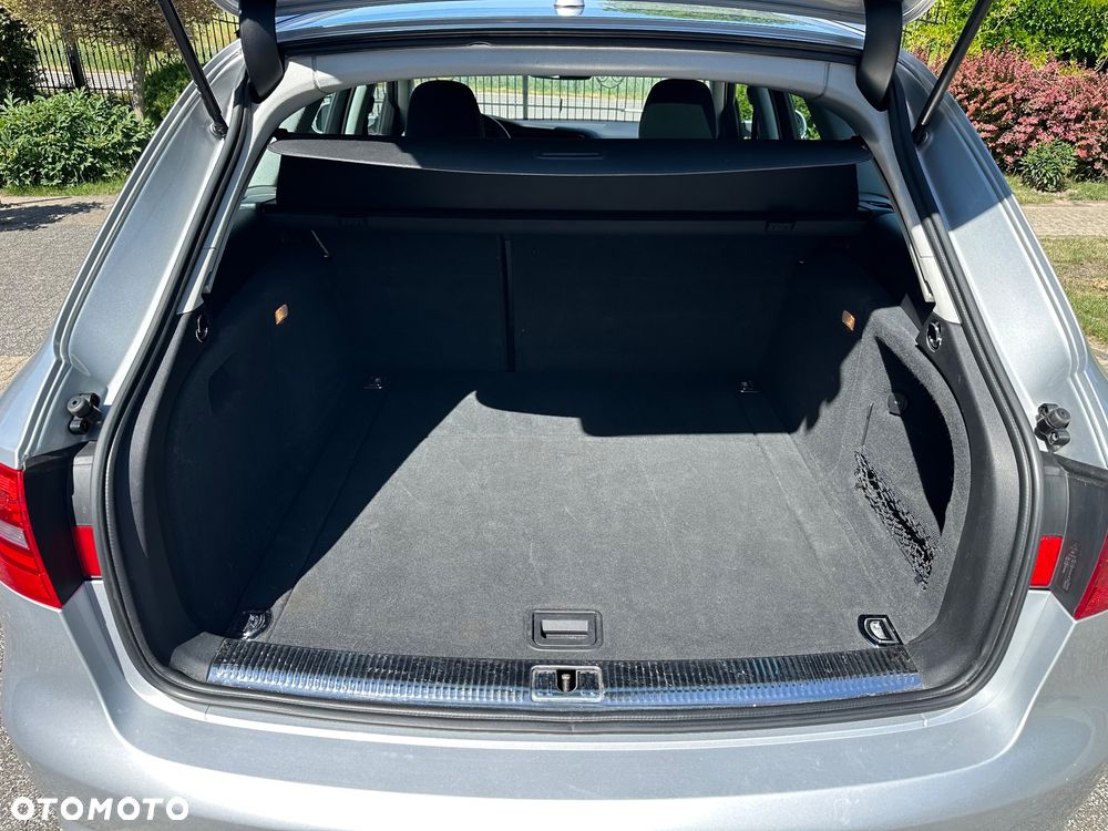 Audi A4 Avant 2.0 TDI DPF quattro Ambiente - 5
