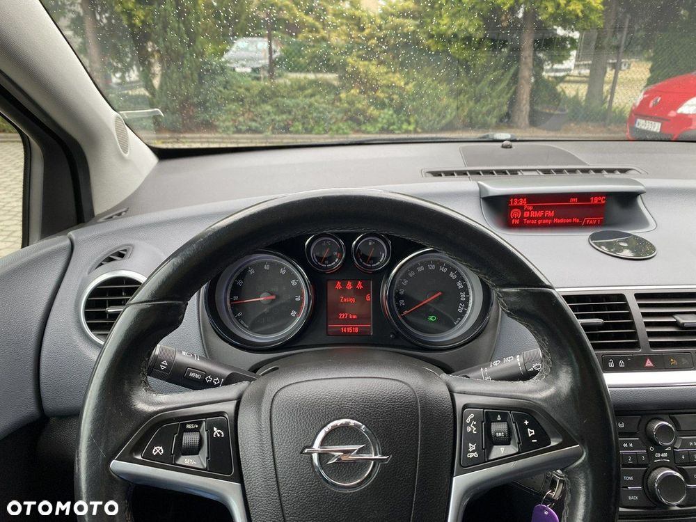 Opel Meriva - 17