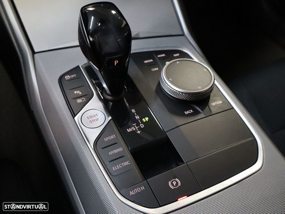 BMW 330 e Corporate Edition Auto - 21