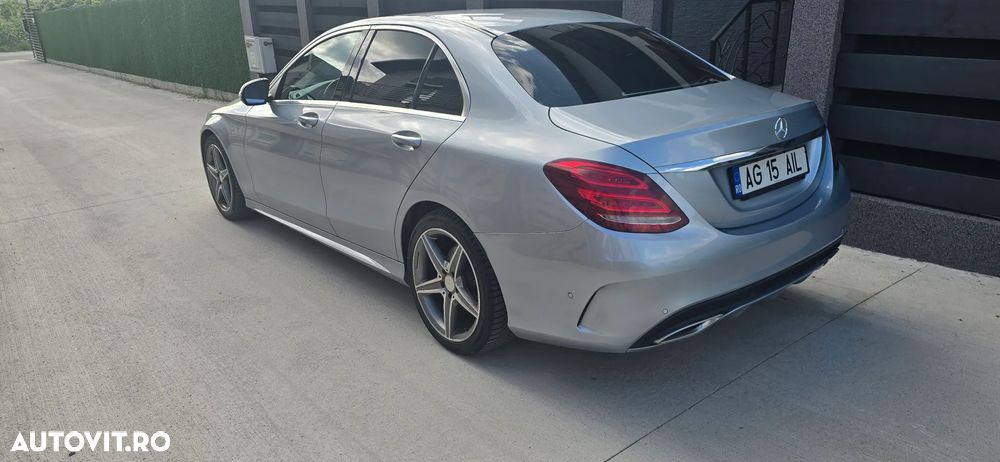Mercedes-Benz C 220 (BlueTEC) d 7G-TRONIC AMG Line - 2