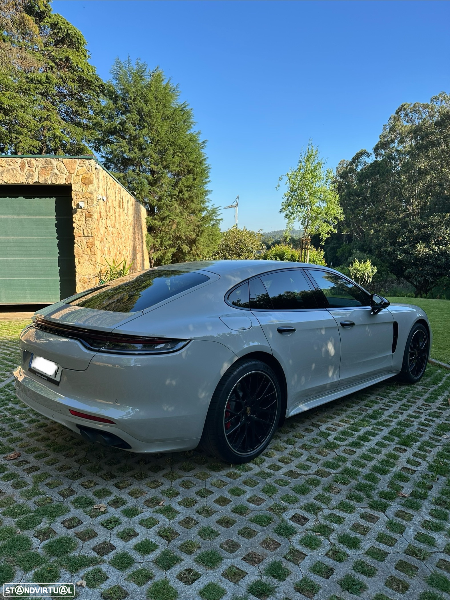 Porsche Panamera 4S E-Hybrid - 4