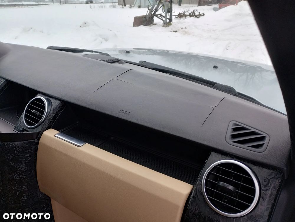 Land Rover Discovery TD V6 S - 11