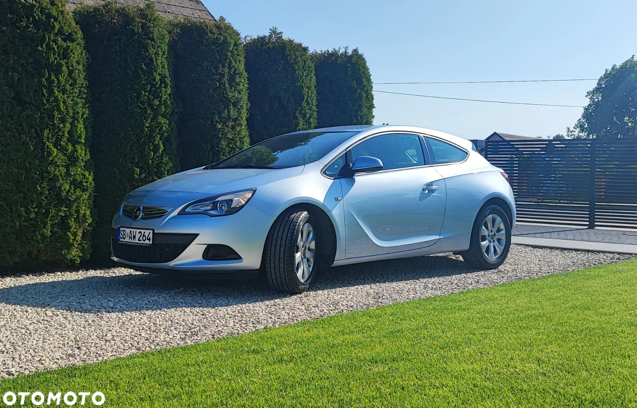 Opel Astra GTC 1.4 Turbo - 5