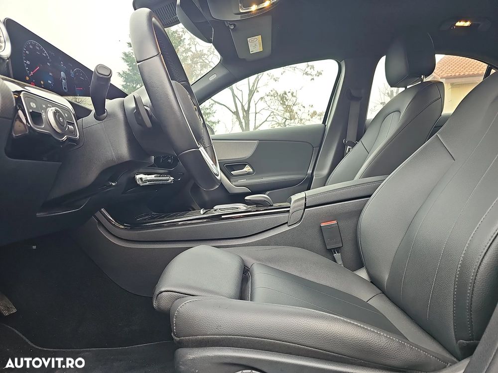 Mercedes-Benz A 200 7G-DCT - 23