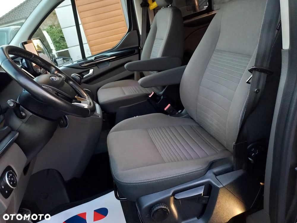 Ford Transit Custom - 17
