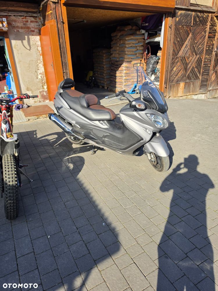 Suzuki Burgman - 2