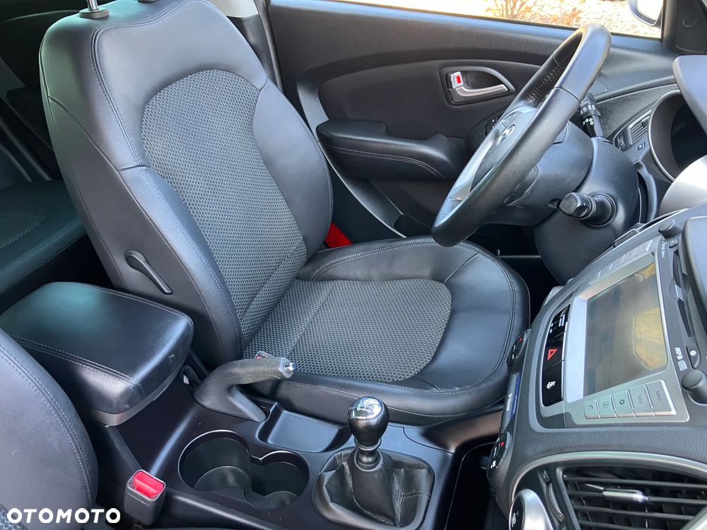 Hyundai ix35 - 39