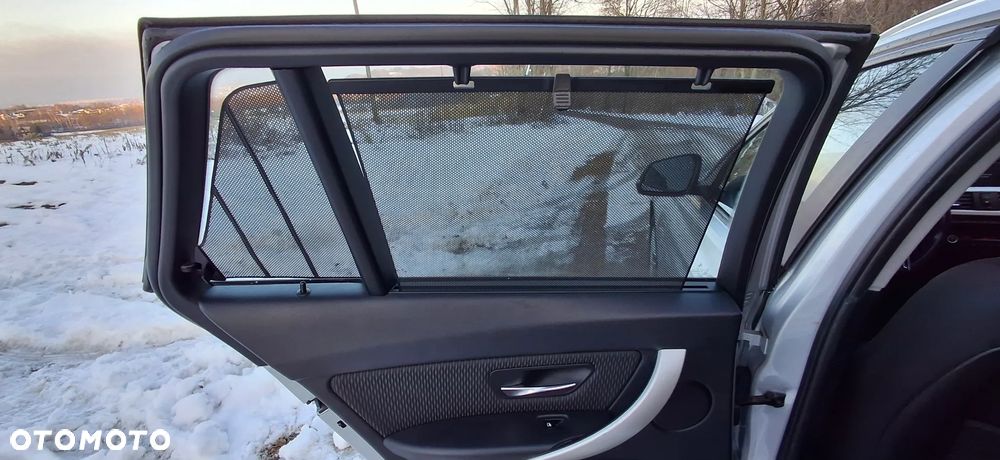 BMW Seria 3 320d Sport Line - 18