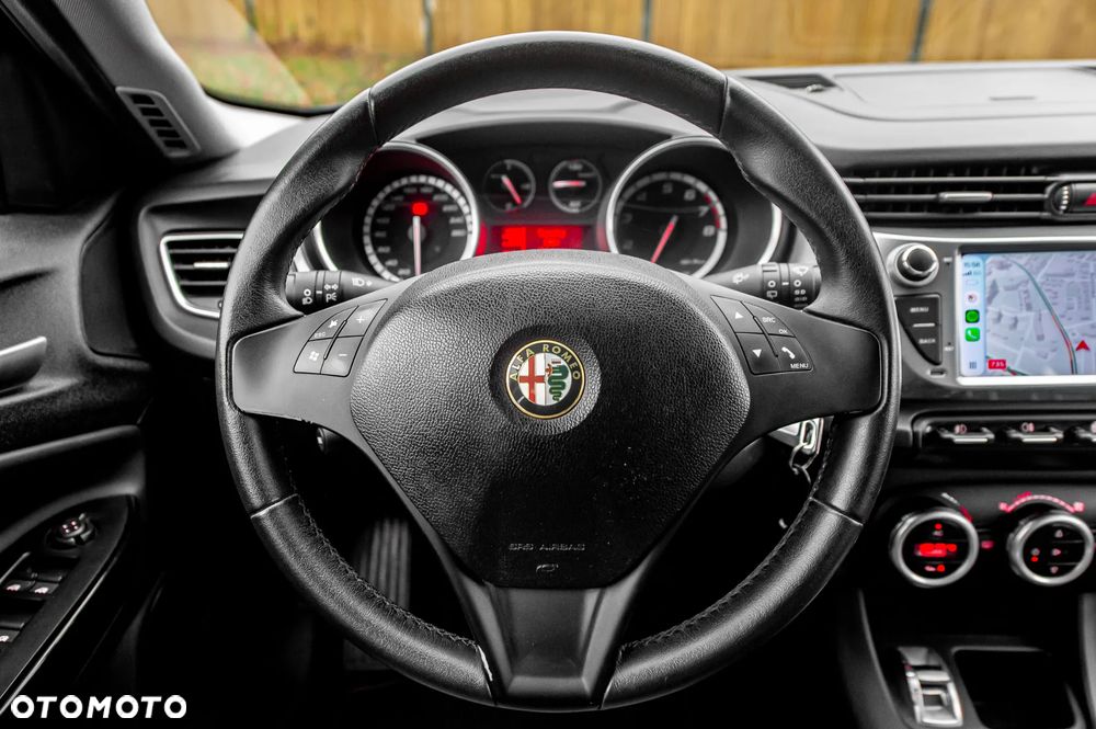 Alfa Romeo Giulietta - 24
