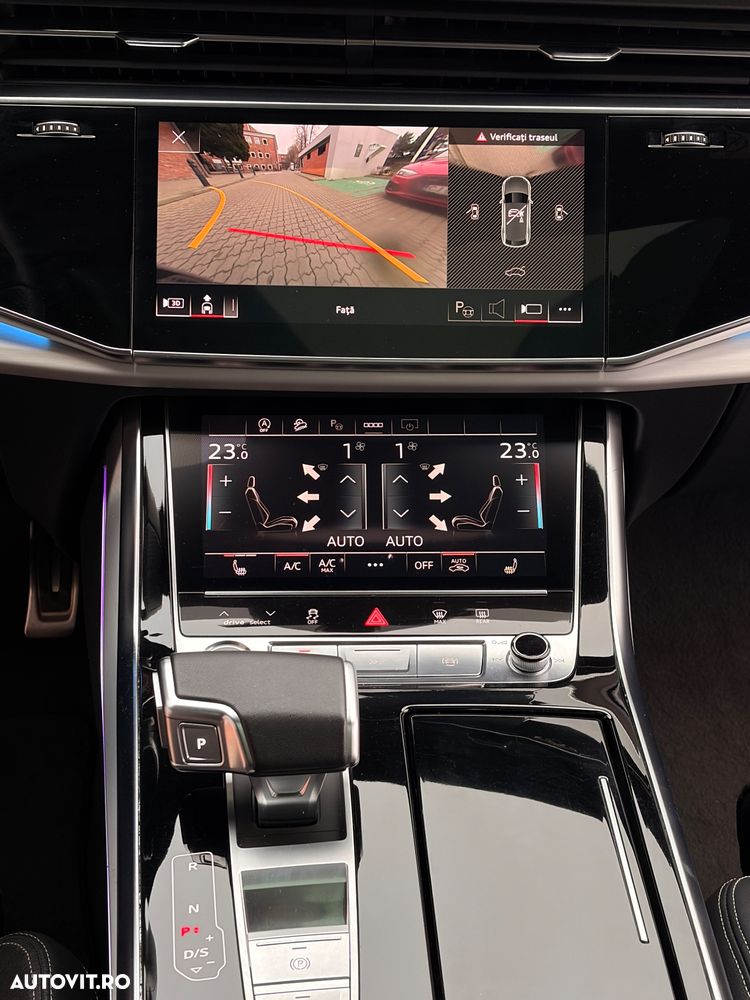 Audi Q8 55 TFSI quattro Tiptronic MHEV - 14