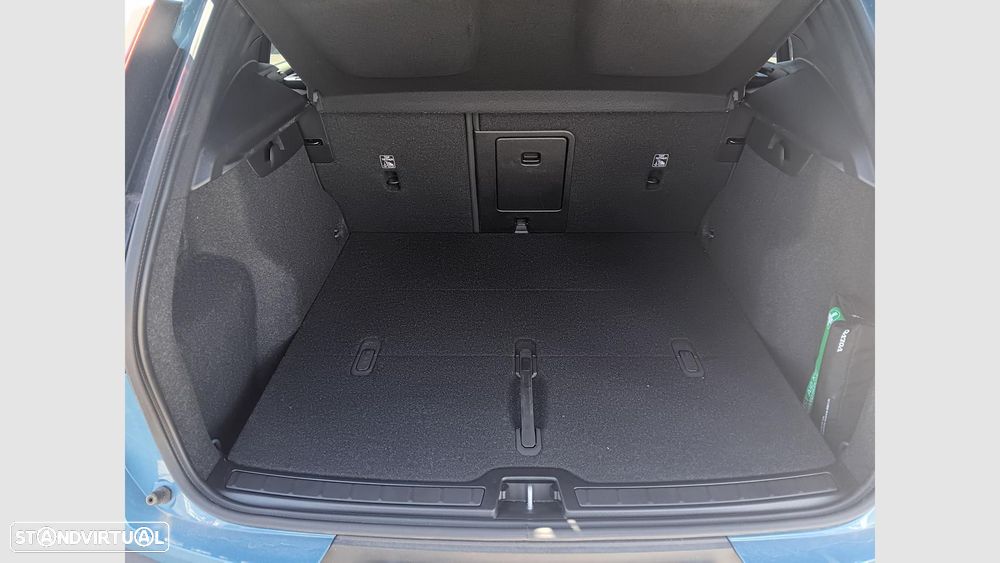 Volvo XC 40 Recharge Twin Plus - 8