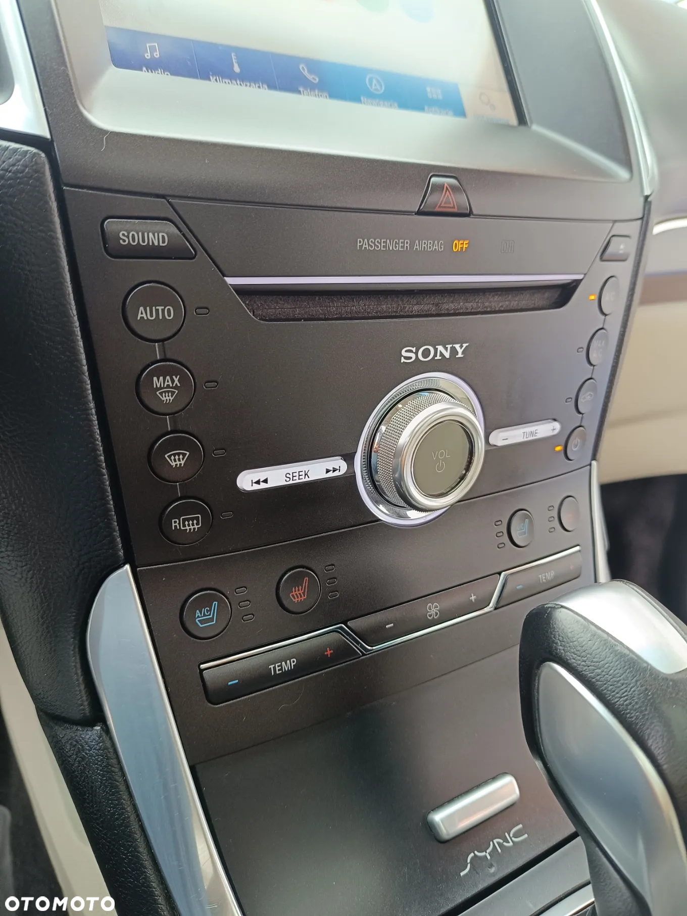 Ford Edge - 23