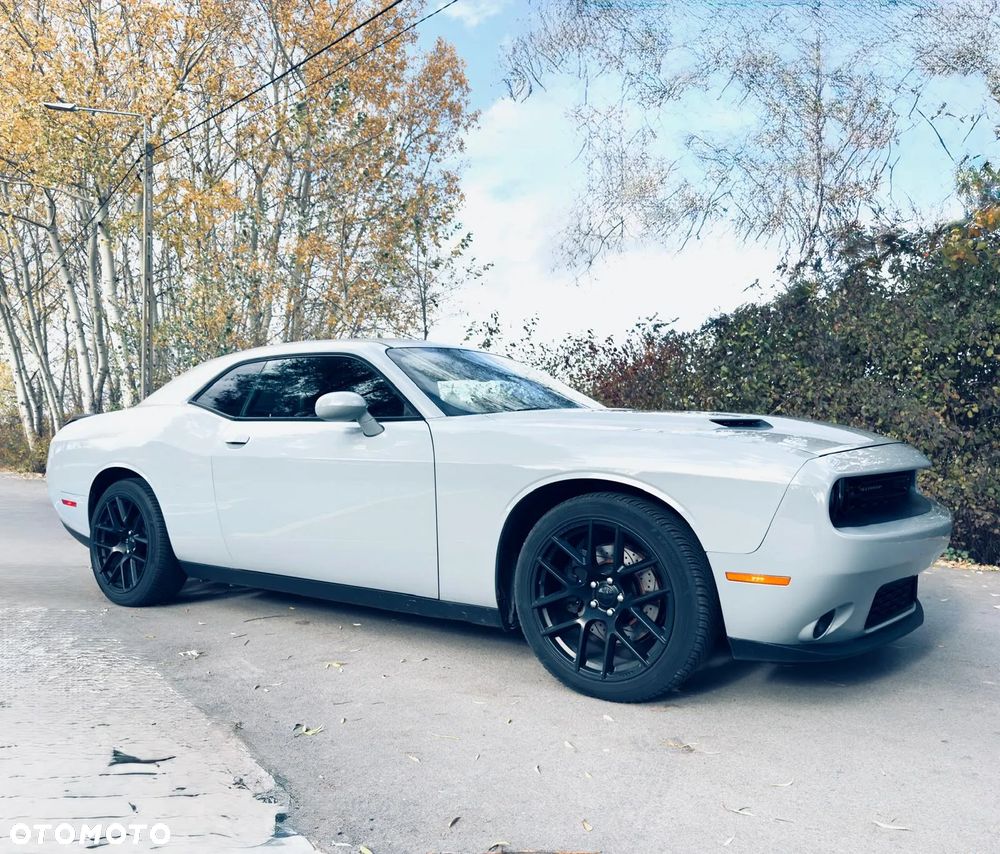 Dodge Challenger 3.6 SXT Plus - 2