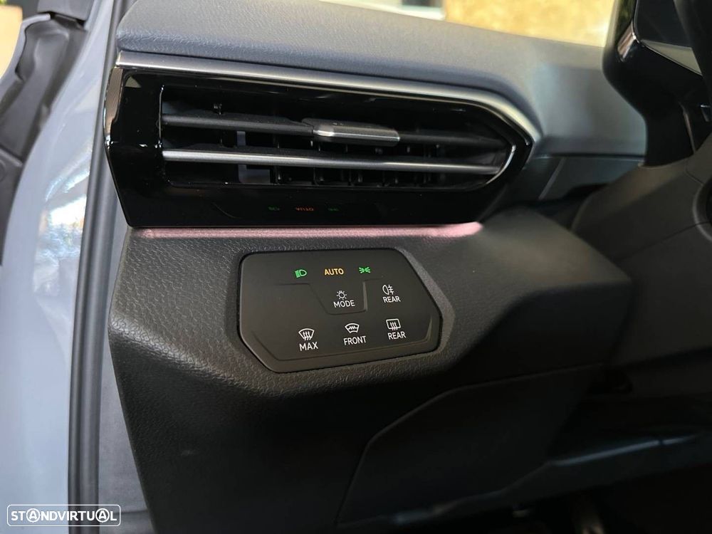 VW ID.4 52 kWh Pure - 9