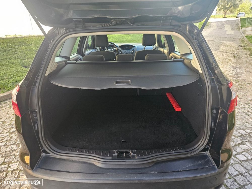 Ford Focus SW 1.6 TDCi Titanium Best Econetic - 24