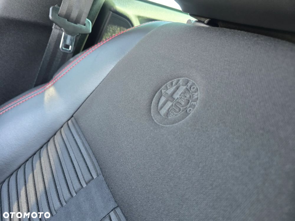 Alfa Romeo Giulietta 1.4 TB 16V Multiair Turismo - 12