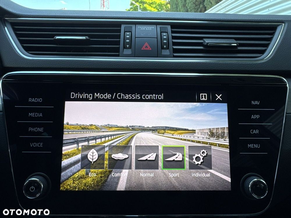 Skoda Superb 1.4 TSI Plug-In Hybrid Style DSG - 27