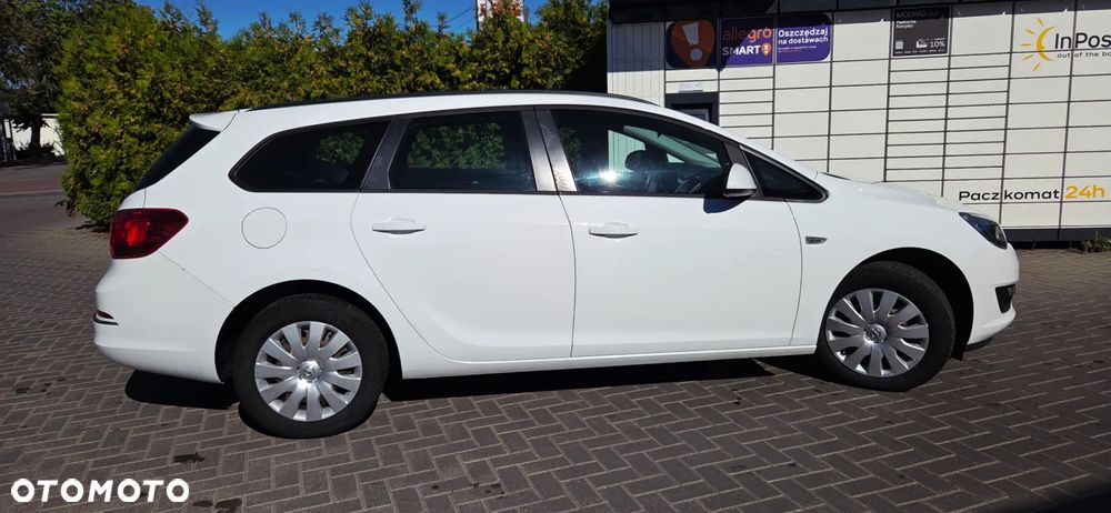 Opel Astra 1.6 Sports Tourer Design Edition - 15