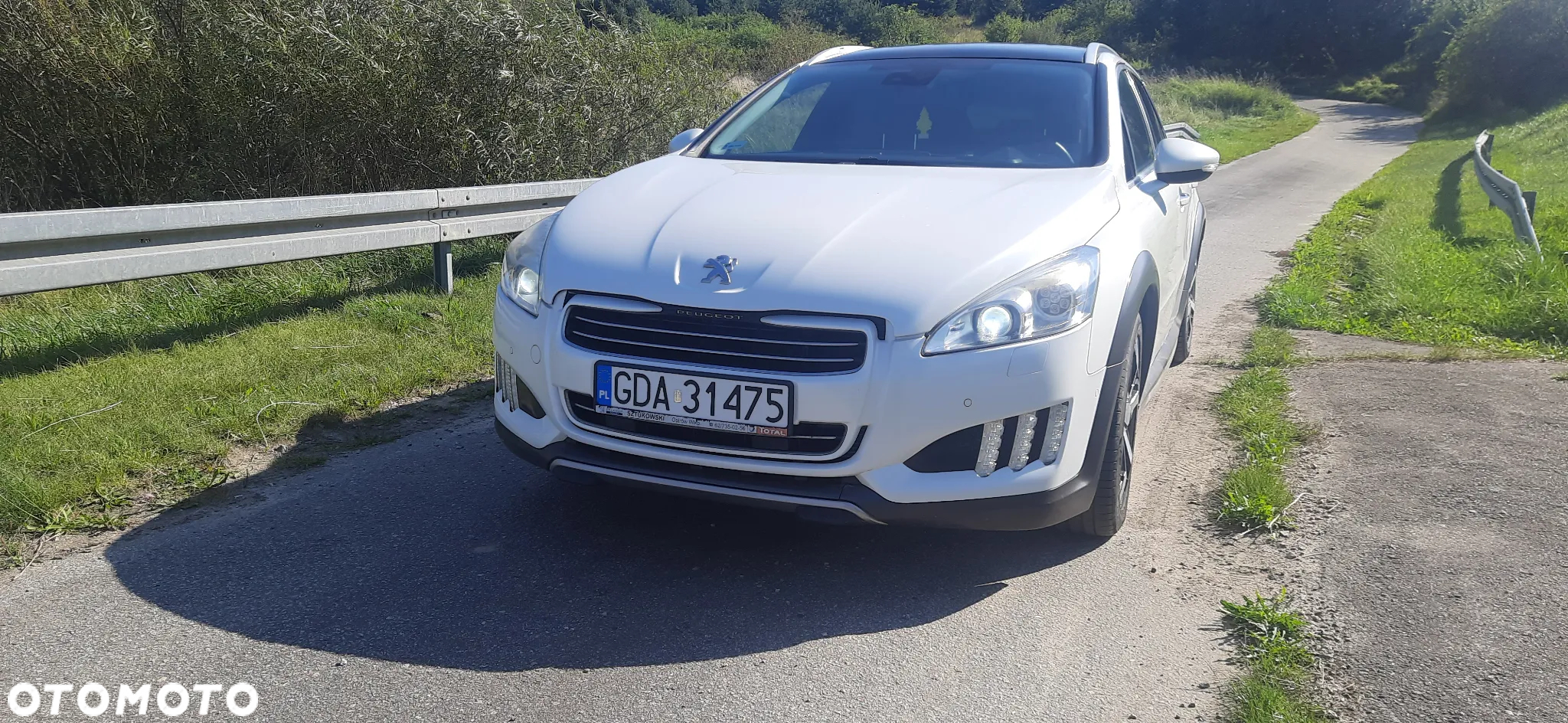 Peugeot 508 RXH 2.0 HDi HYbrid4 - 16