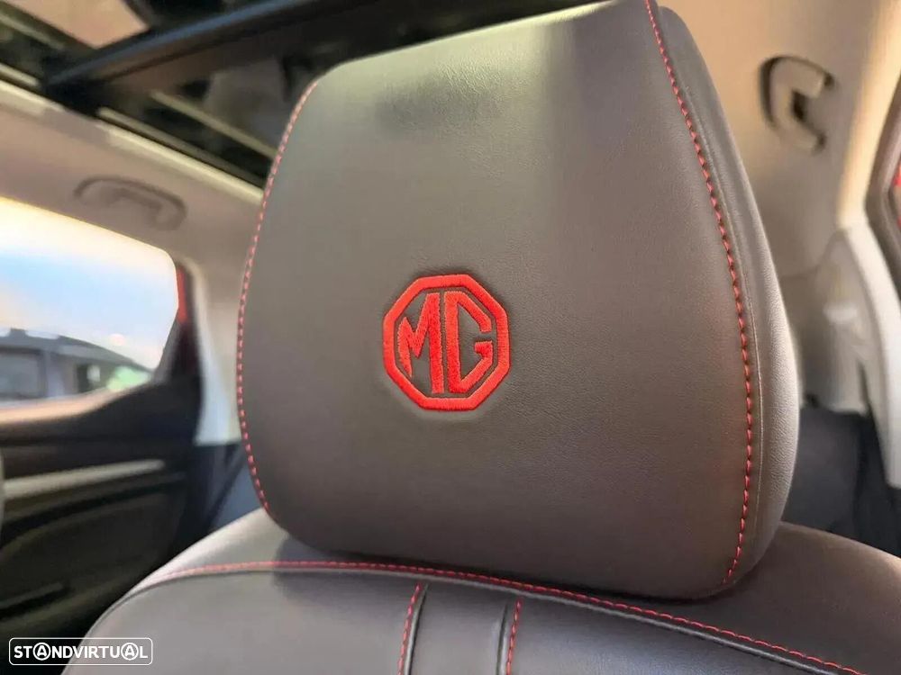 MG ZS 1.0 T-GDI Luxury - 32
