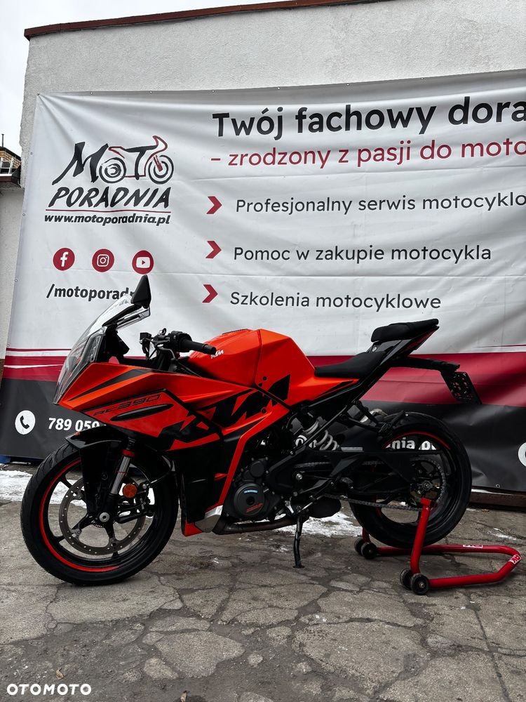 KTM RC 390 - 19