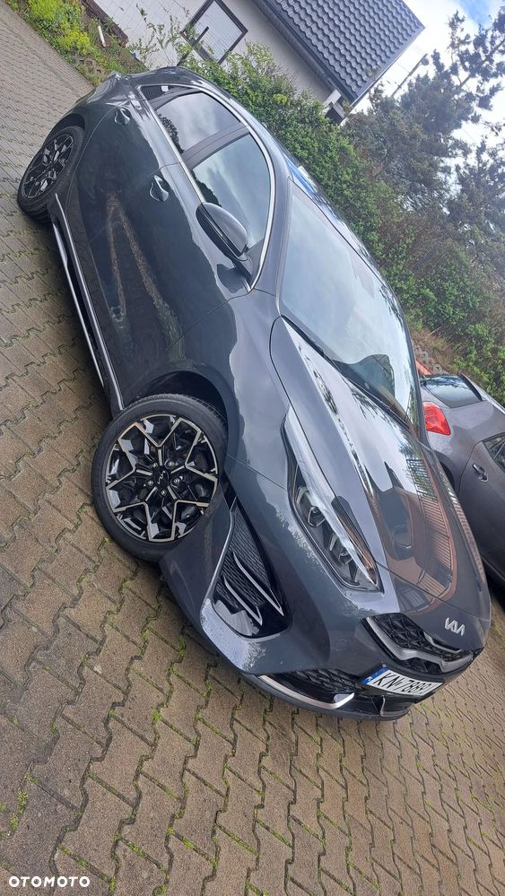 Kia Ceed 1.5 T-GDI GT-Line - 23