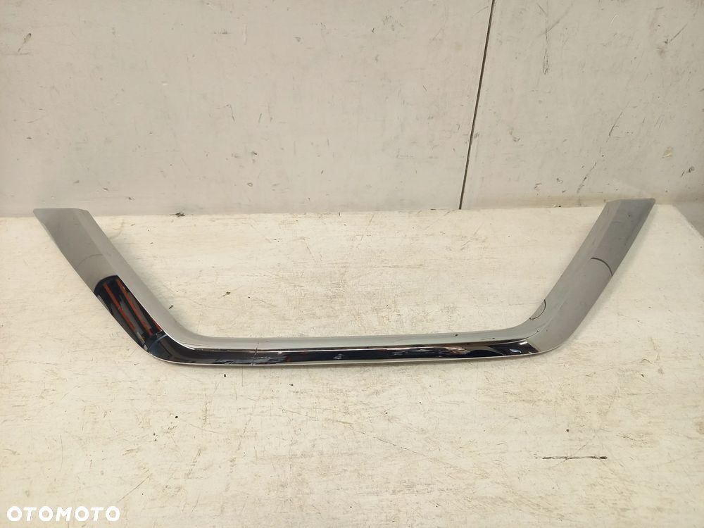 Nissan Leaf II 2 grill atrapa chrom listwa chromowa w atrape - 5