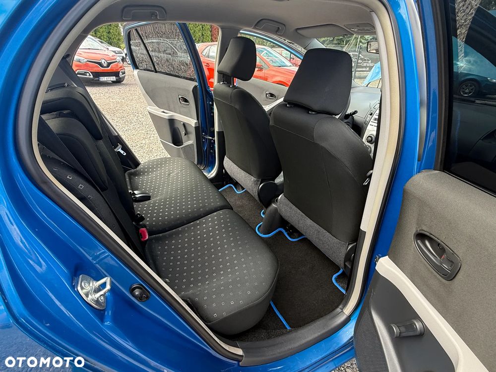 Toyota Yaris 1.3 Luna A/C - 23