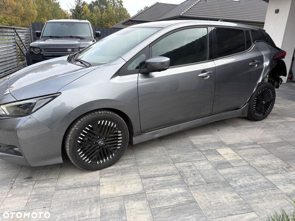 Nissan Leaf - 4