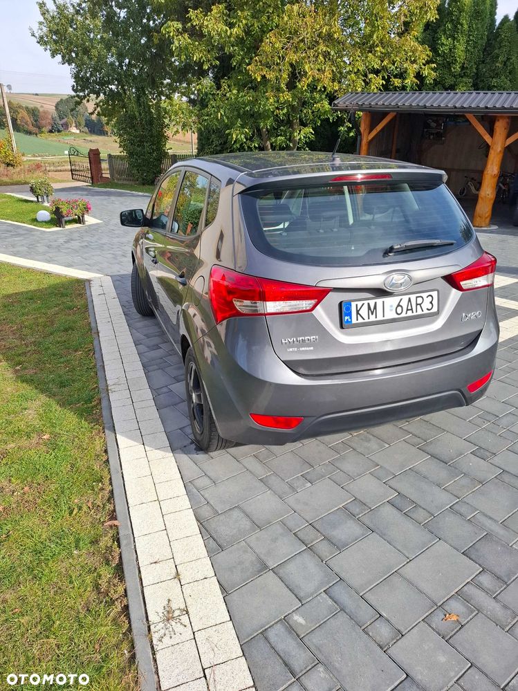 Hyundai Ix20 2011 photo 4