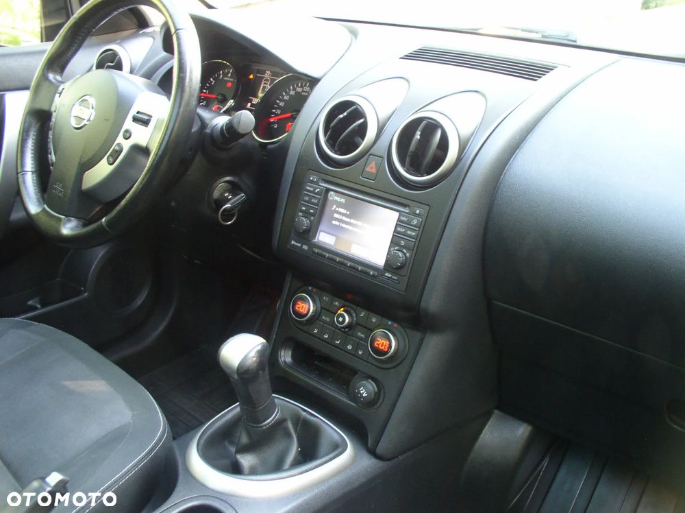 Nissan Qashqai 1.6 I-Way - 22