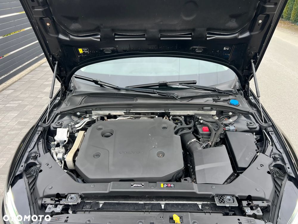 Volvo V60 B4 D Geartronic Momentum Pro - 35