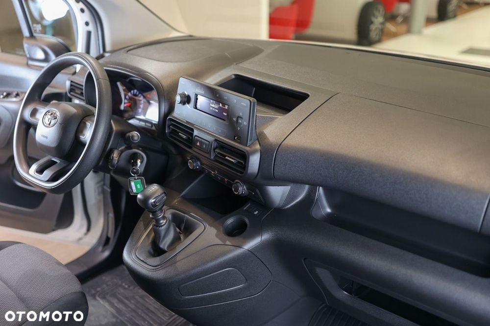 Toyota PROACE CITY - 15