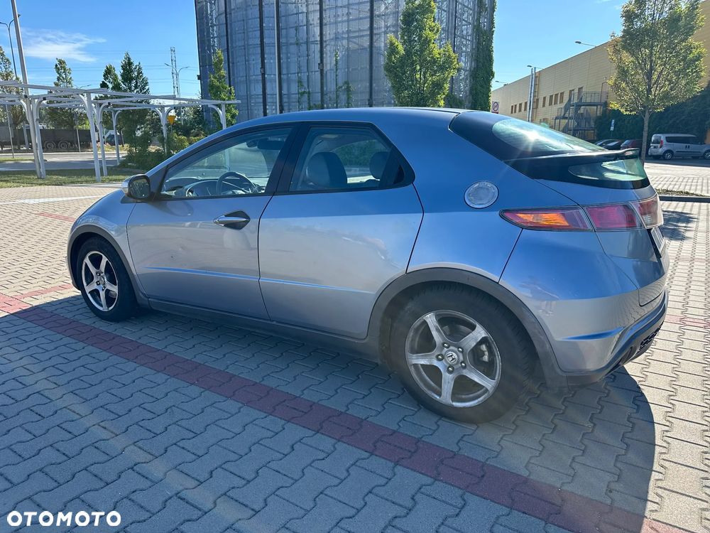 Honda Civic 1.8 Executive - 7