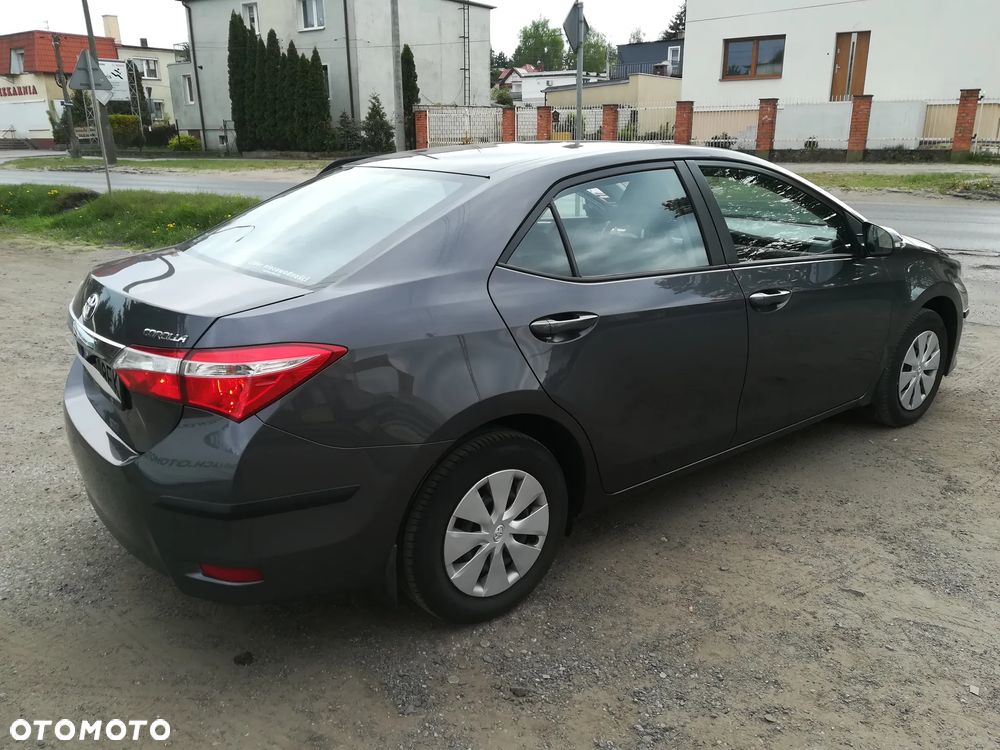 Toyota Corolla 1.6 Active EU6 - 8