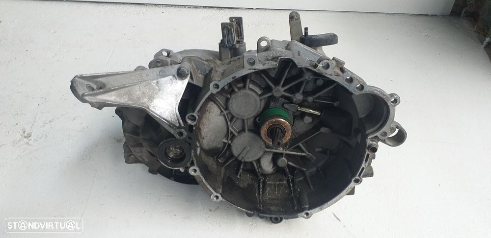 CAIXA DE VELOCIDADES VOLVO S70 BERLINA - 1