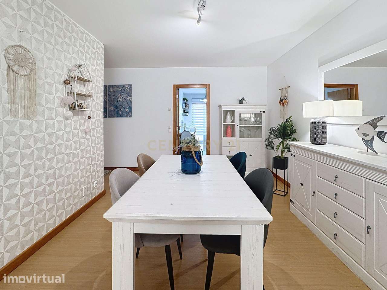 Apartamento Moderno e acolhedor com Vista para a Praia na Nazaré - Grande imagem: 4/25