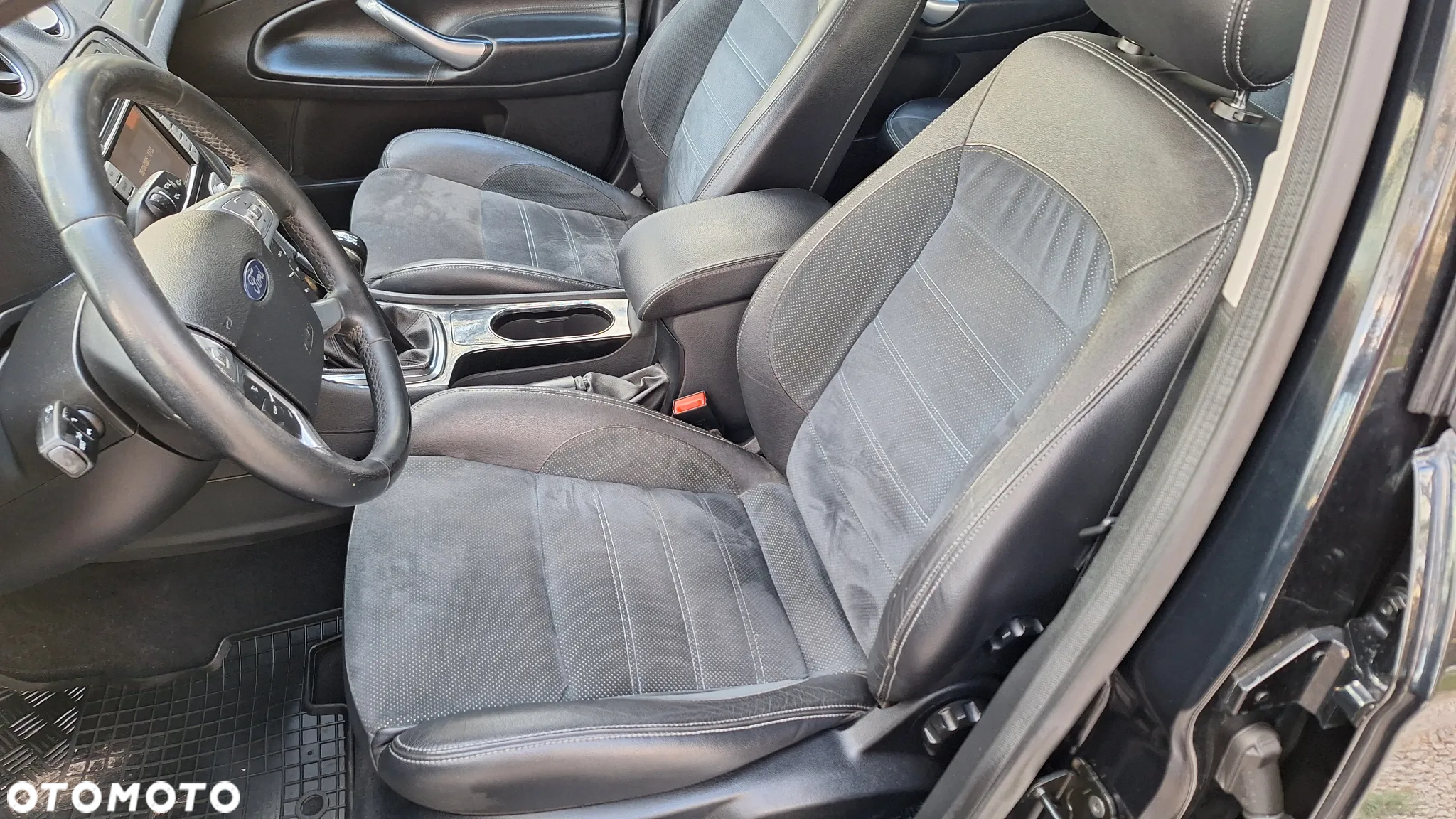 Ford Mondeo Turnier 2.0 Titanium X - 13