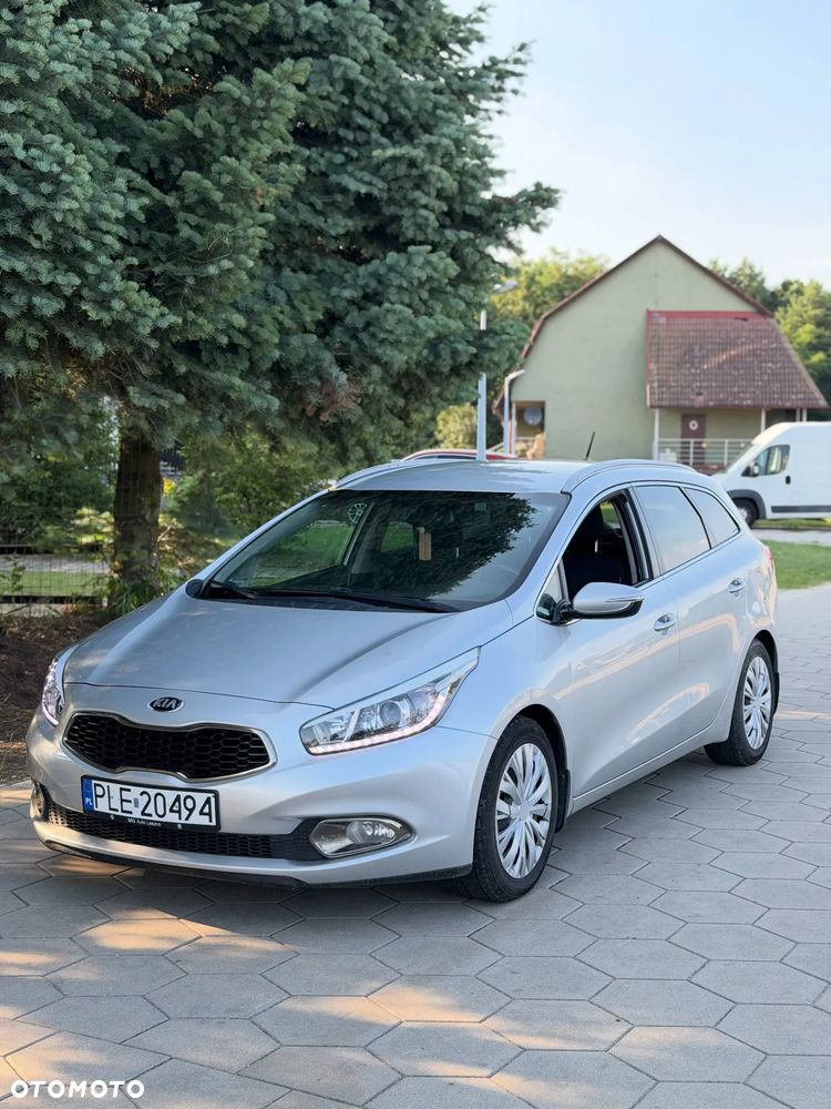 Kia Ceed 1.6 CRDi L - 1