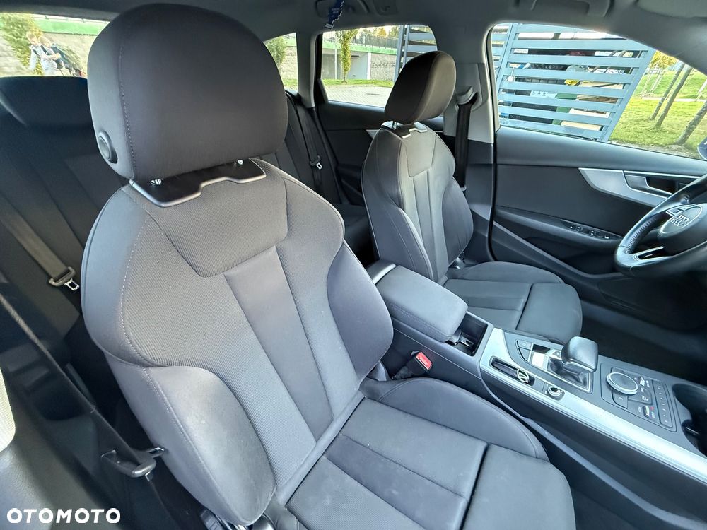 Audi A4 Avant - 22
