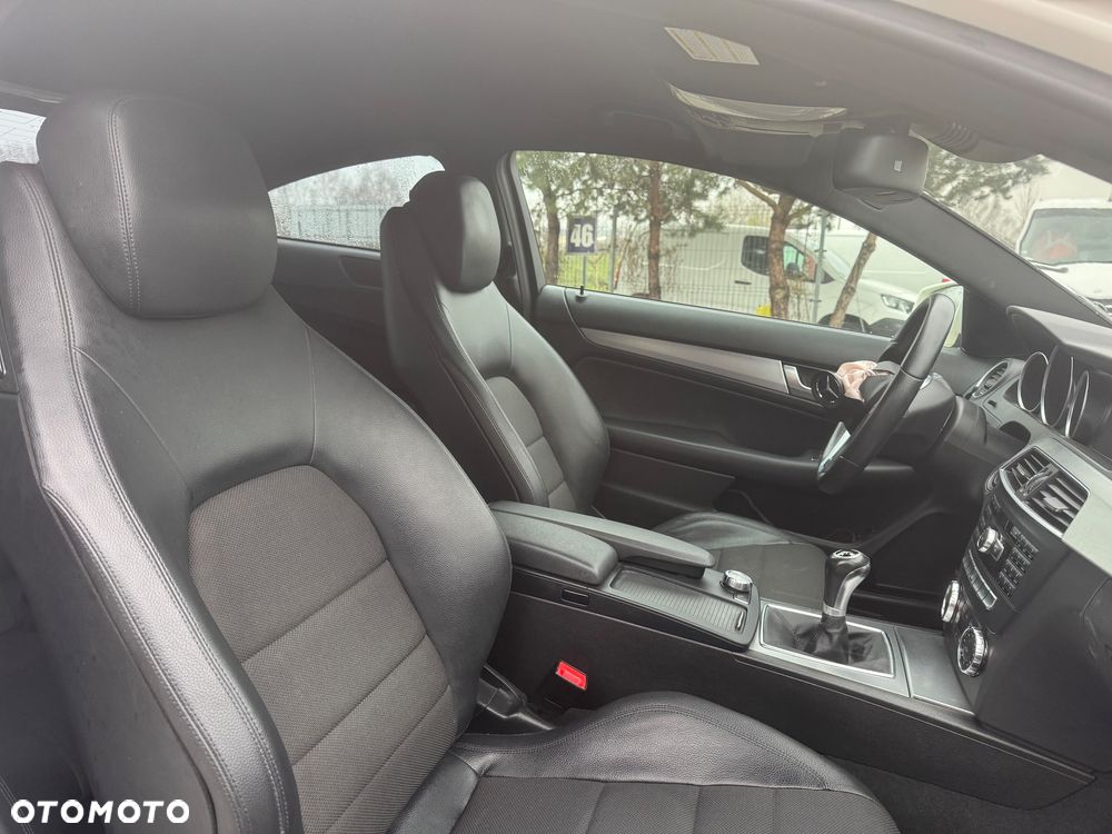 Mercedes-Benz Klasa C 180 BlueEFFICIENCY - 7