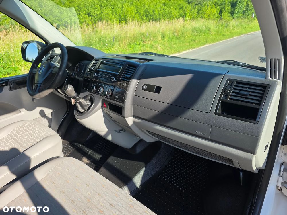 Volkswagen Transporter T5 4x4 4 MOTION - 11
