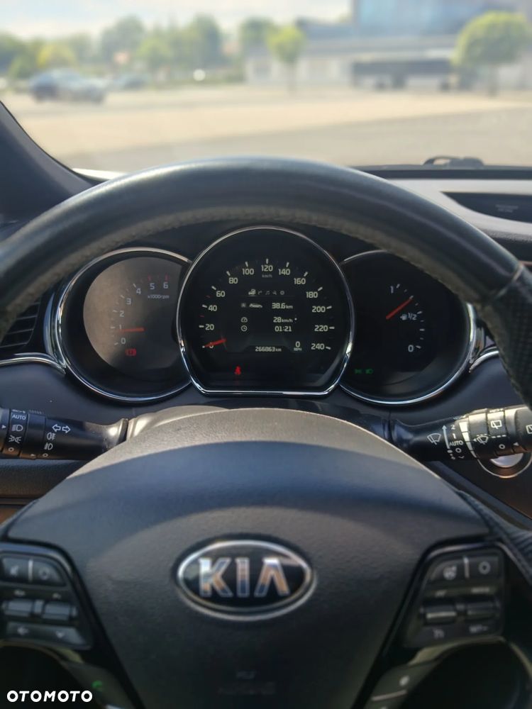 Kia Ceed 1.6 CRDi GT Line - 14