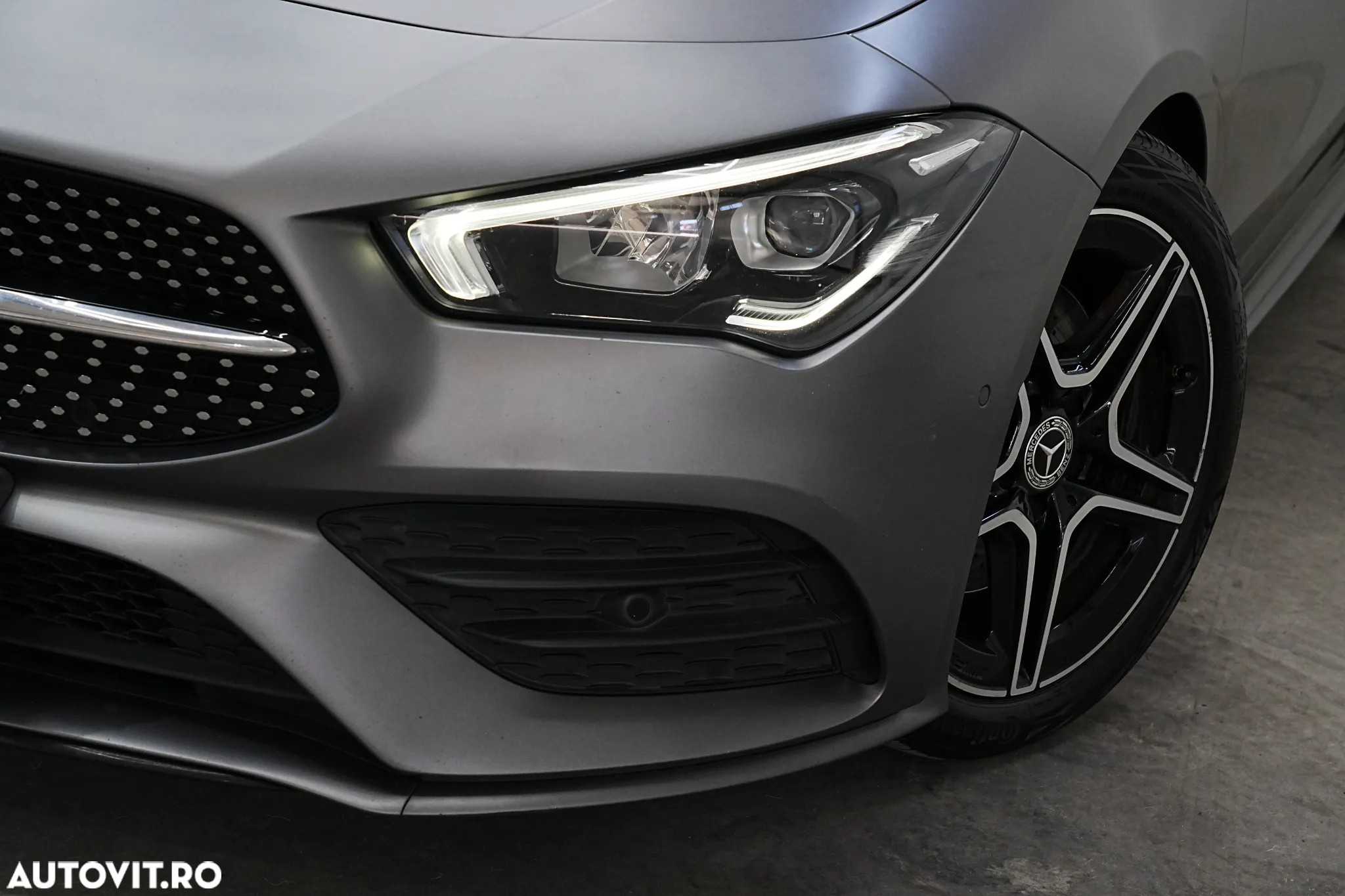 Mercedes-Benz CLA - 24