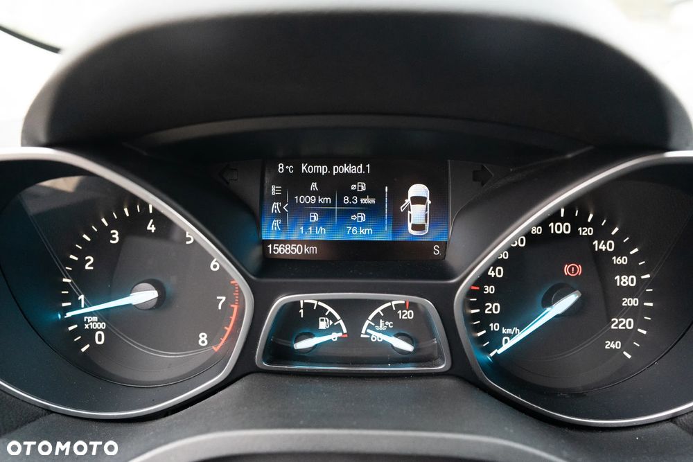 Ford Kuga 1.5 EcoBoost 2x4 Titanium - 17