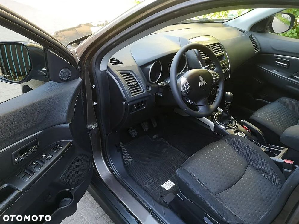 Mitsubishi ASX - 7